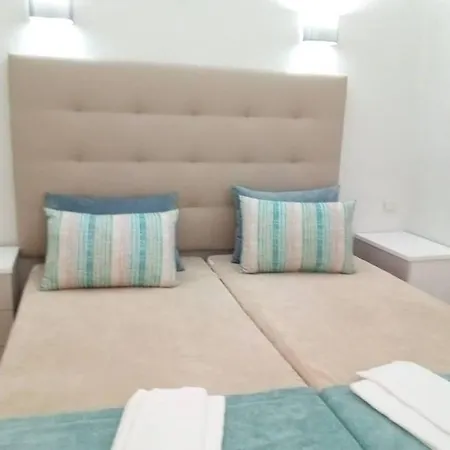 Jardim Aparthotel 3*