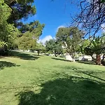 Ξενοδοχείο με διαμερίσματα Jardim Αλμπουφέιρα
