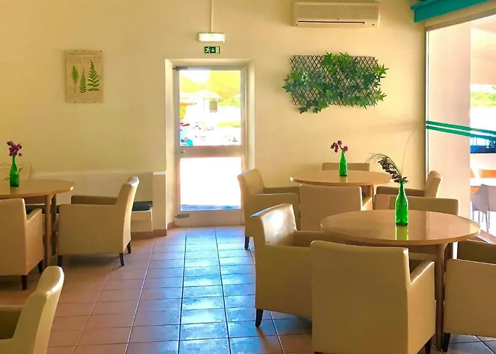 Jardim 3* البوفيرا