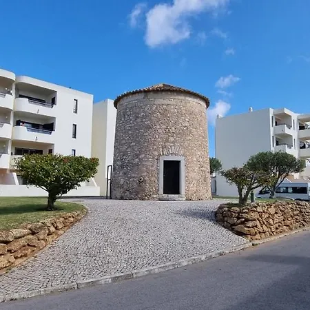 Jardim 3* אלבופיירה