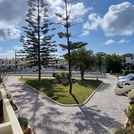 Jardim מלון דירות 3*