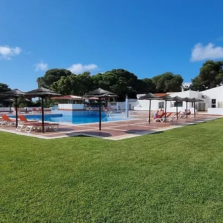 Jardim מלון דירות 3*