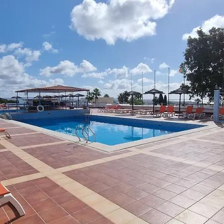 Jardim מלון דירות אלבופיירה