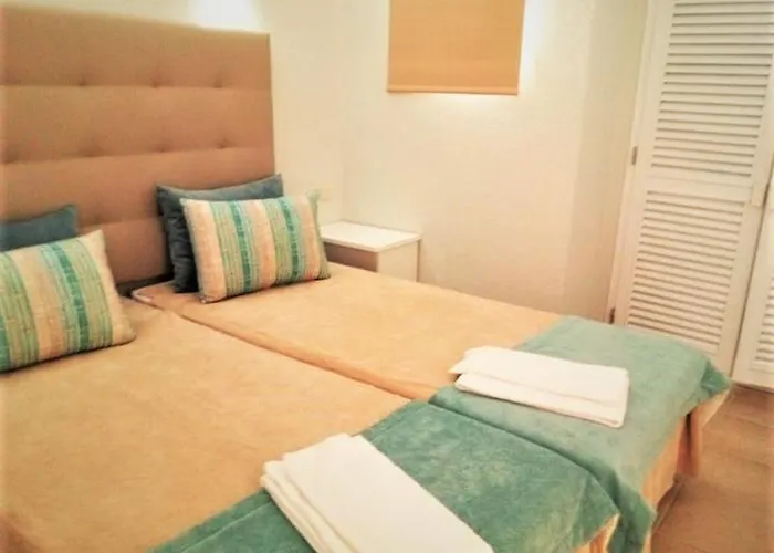 Aparthotel Jardim 3*