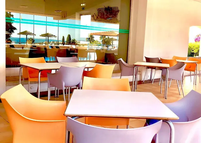 Ξενοδοχείο με διαμερίσματα Jardim 3*